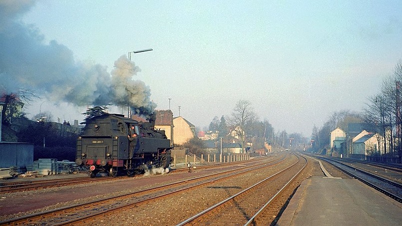 Bauarbeiten mit 086 201-1 - Bauarbeiten in Hildbrandsgrün - Foto: Werner Peterlick