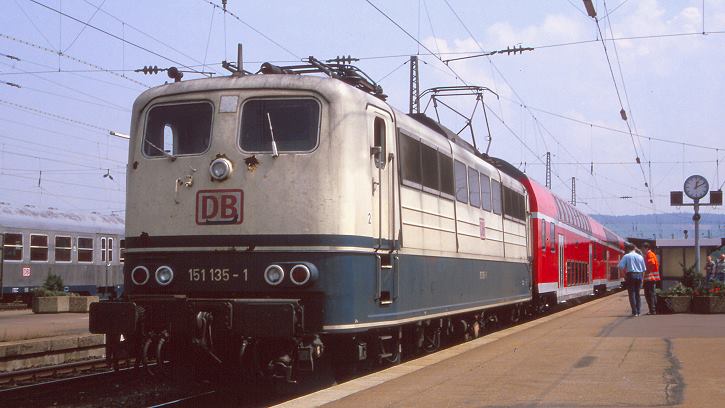 6. April 2018: 38. MEC 01 Medienabend "Mit der Eisenbahn ins Urlaubsland" - 151 135-1 in Heilbronn (Juli 1997) - Foto: Steffen Schott