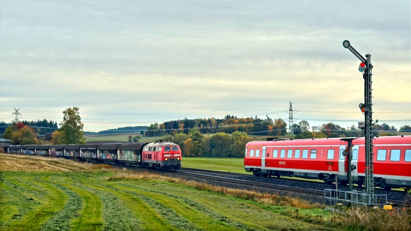 Güterzug: 218 434-9 bei Münchberg - Foto: Volker Seidel, Münchberg