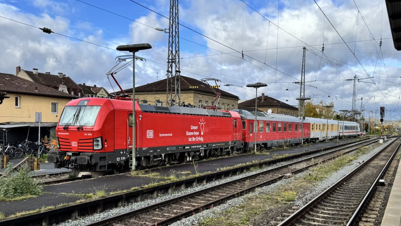 Messzug - 193 969-3 in Bamberg - Foto: Volker Seidel, Münchberg