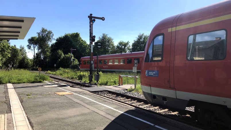 Ein VT 612 mag nicht mehr! - Hp 0 in Stammbach - Foto: Volker Seidel, Münchberg