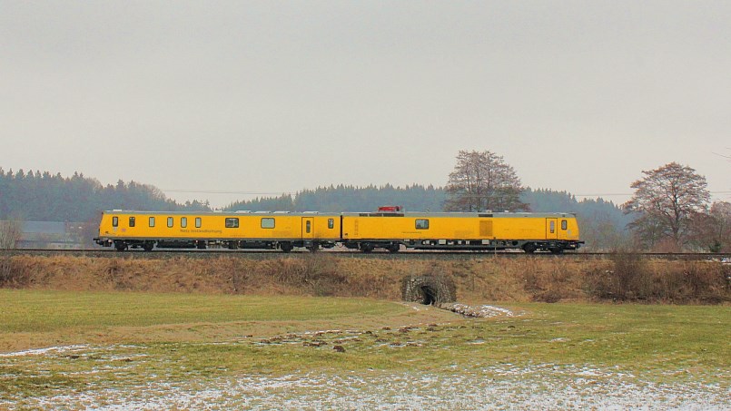 Messzug nach Helmbrechts - Schienenprüfzug 719 301 /720 301 in Unfriedsdorf - Foto: Jürgen Seidel, Münchberg