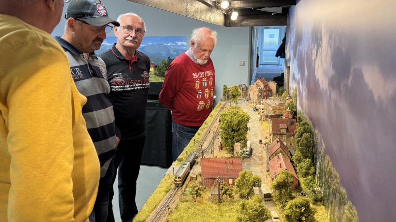 Gäste im Clubheim: Der Modellbahnclub Glauchau - Schmalspurig durchs Reichsbahnland - Foto: Volker Seidel, Münchberg